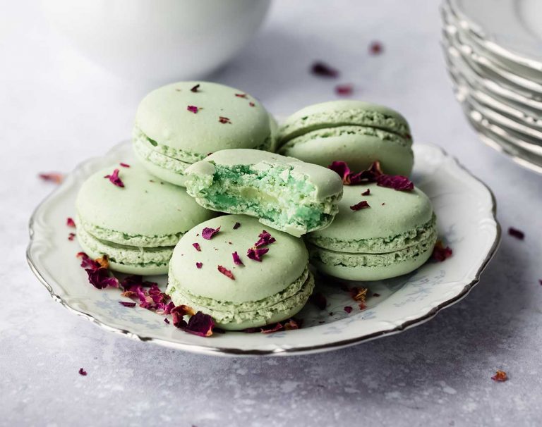 Trend Spotted by Europe Locals – Colorful Macarons!